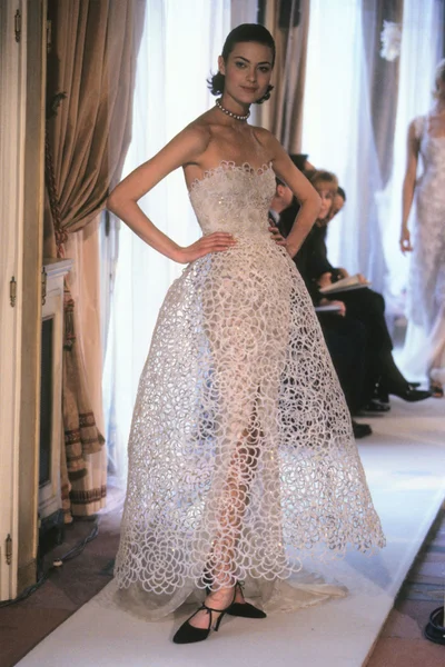 Look 80